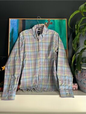 Hechter Men’s Modern Fit Non-Iron Multicolor Plaid Button Down Shirt Large
